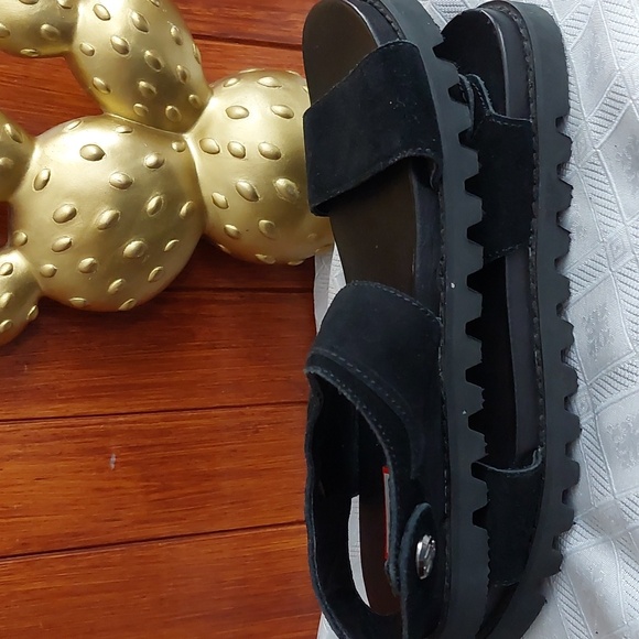 Hunter 1856 sandal black Size 9 - Picture 15 of 15